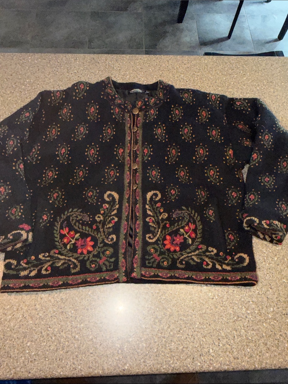 Icelandic Design Floral Embroidered Cardigan Sweater